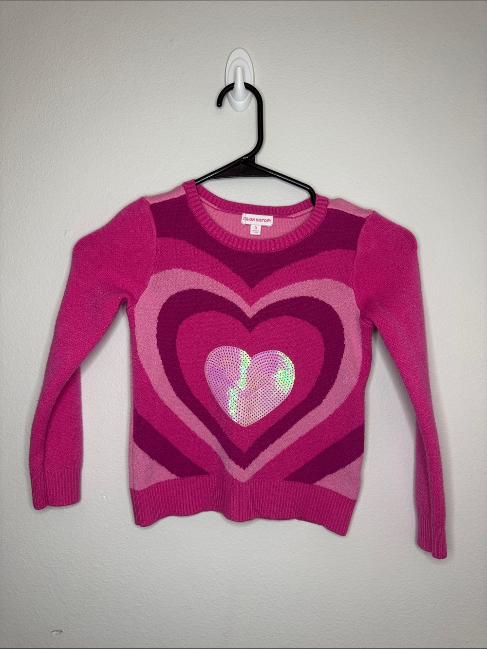 Design History Pink Fuchsia Heart Sequin Crewneck Sweater